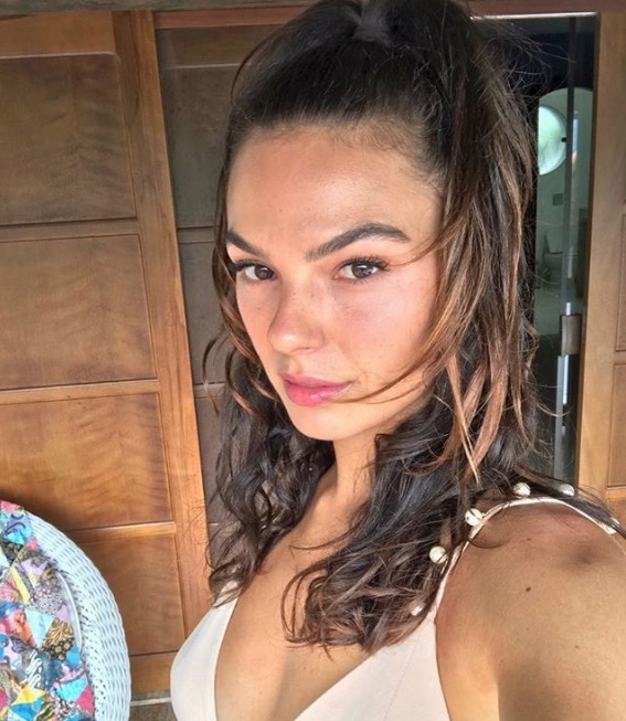 Doença de Isis Valverde exige cuidado após o nascimento do bebê