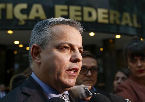 Advogado de doleiros é acusado de cobrar propina