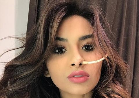 Famosos lamentam morte de blogueira Nara Almeida