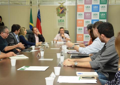 UEA e FEA-USP anunciam conferência internacional sobre governança e sustentabilidade em Manaus