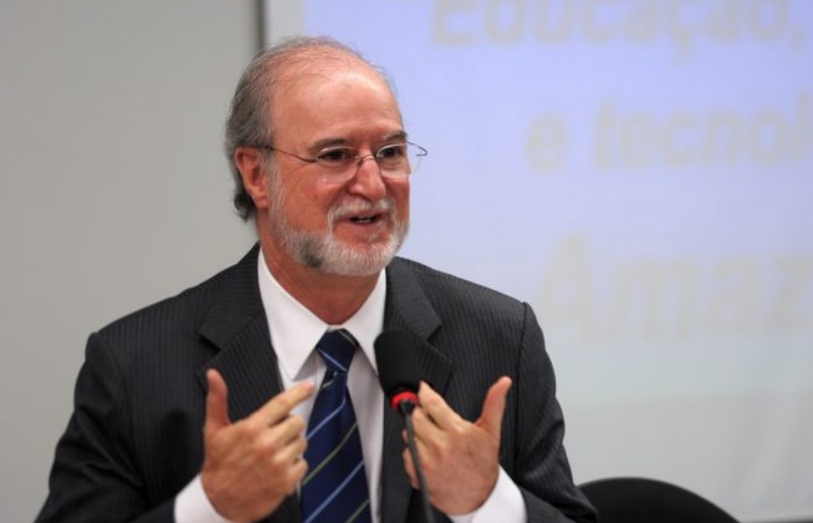 Tribunal nega recurso e manda prender Eduardo Azeredo