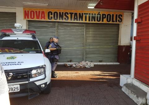 Homem é espancado até a morte por casal misterioso em Manaus