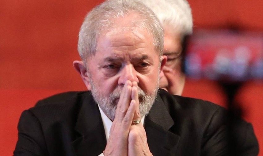 Fachin autoriza comissão de deputados a visitar Lula na prisão