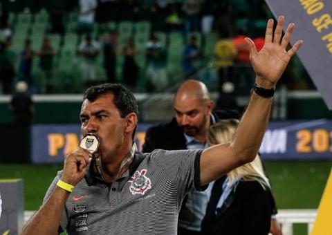 Carille queria ficar até a parada da Copa no Corinthians, mas Andrés recusou