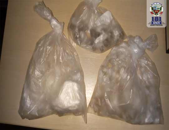 Homem é preso por suspeita de tentar matar esposa a facadas em Manaus