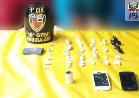 Polícia flagra grupo vendendo drogas em plena luz do dia no Amazonas