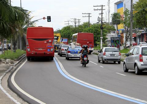 Em Manaus, falta de combustível faz empresas reduzirem número de ônibus, confira as mudanças