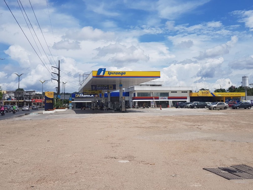 Sem combustível, postos começam a fechar em Manaus
