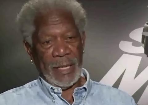Vaza vídeo de Morgan Freeman assediando repórteres; assista