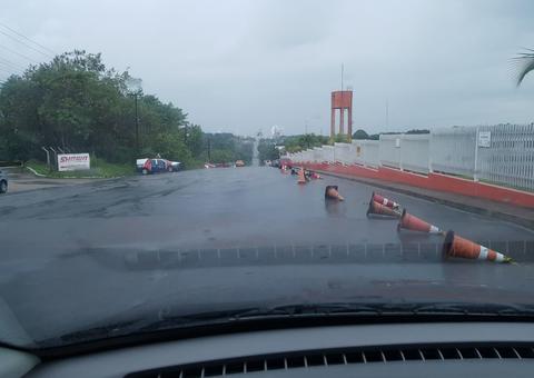 Caminhoneiros suspendem greve e liberam entrada da refinaria de Manaus 