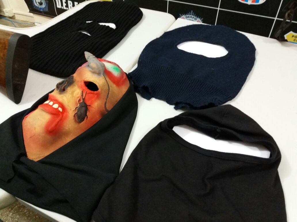 Grupo preso com fuzil e escopeta antes de assalto a carro forte iria matar seguranças em Manaus