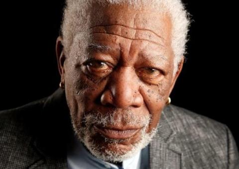 Morgan Freeman volta a se pronunciar após vídeos de assédio