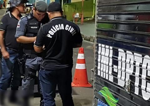 No meio da rua, homem é executado a tiros por grupo misterioso em Manaus