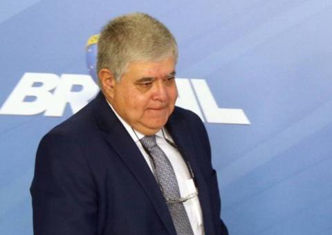 Governo avalia congelamento de preço do diesel por 60 dias e suspensão de pedágio