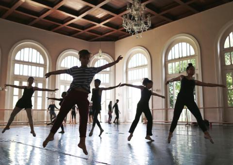 Inscrições abertas para 396 vagas em cursos artísticos gratuitos em Manaus