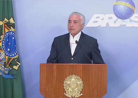 Temer anuncia acordo com caminhoneiros e queda no valor na bomba de combustível