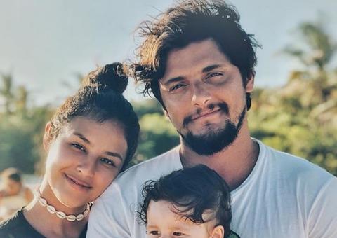 Após idas e vindas, Bruno Gissoni e Yanna Lavigne se casam de surpresa