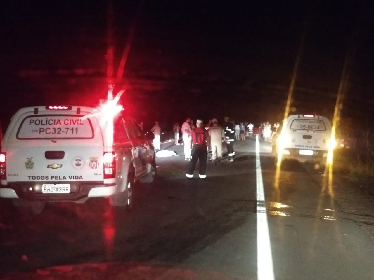 Duas pessoas morrem em grave acidente entre moto e carro na AM-070