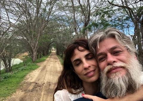 Fábio Assunção apaga foto com Maria Ribeiro e levanta rumores de separação