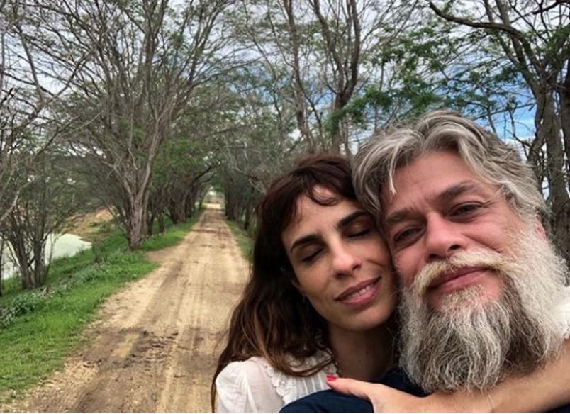 Fábio Assunção apaga foto com Maria Ribeiro e levanta rumores de separação