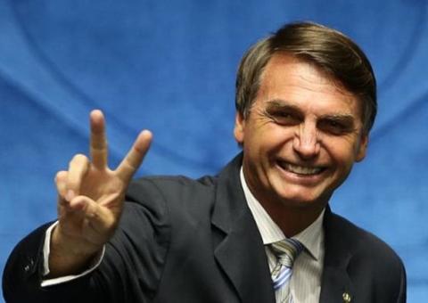 Antes de apoiar greve, Bolsonaro apresentou projeto que criminaliza interdição de vias