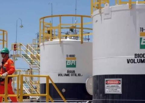 Petrobrás aumenta preço da gasolina em 0,74% 