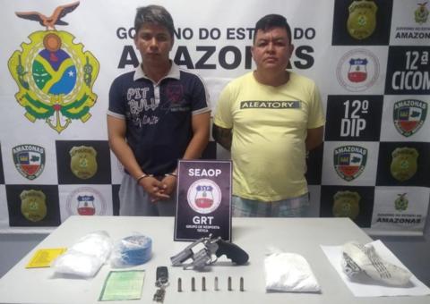 Dupla suspeita de abastecer bocas de fumo é presa por tráfico em Manaus