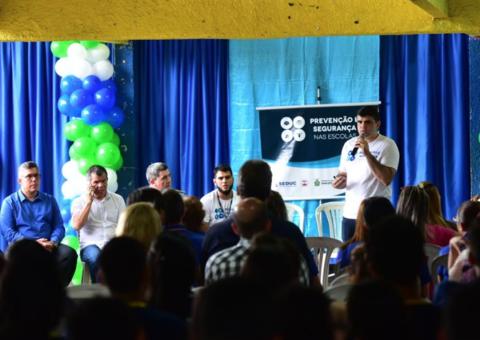 SSP leva projeto de prevenção ao tráfico e violência à escola pública de Manaus