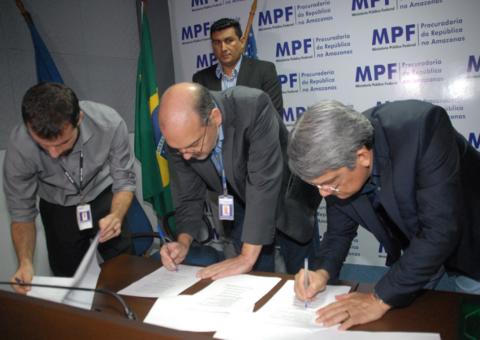 Grupo de trabalho para fortalecer política de saúde indígena é criado em Manaus