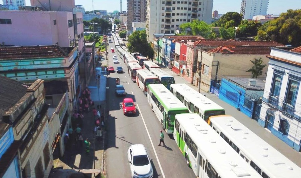MP pede prisão do presidente do sindicato dos rodoviários caso ônibus não voltem às ruas de Manaus