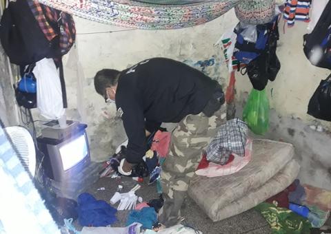 Polícia apreende espingarda, drogas e medicamentos sem procedência durante operação no Amazonas