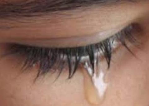 Em Manaus, mãe abandona cinco crianças com fome e sede em casa