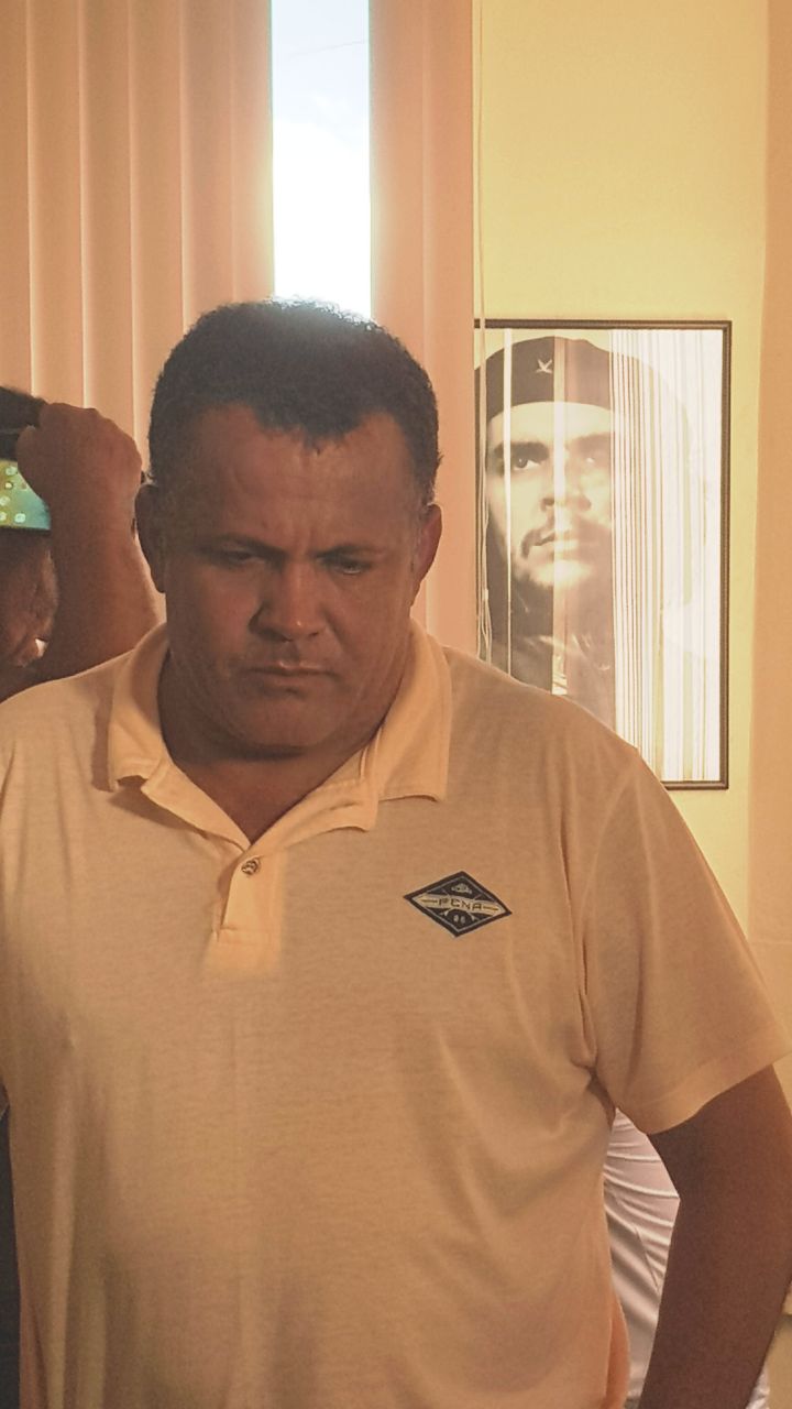 Sindicato diz que greve vai continuar e não garante transporte nas próximas horas em Manaus