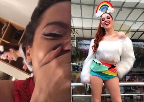  Ana Clara e Anitta ficam melhores amigas após Parada LGBT e cantora se rasga em elogios 