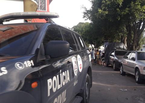 Homem é assassinado com 6 tiros por dupla misteriosa em Manaus