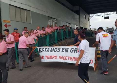Motorista que aderir a greve de ônibus vai pagar multa R$ 1 mil por hora de paralisação