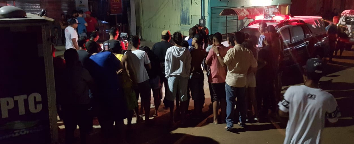 Em domingo sangrento, homem é executado na porta de casa por dívida em Manaus
