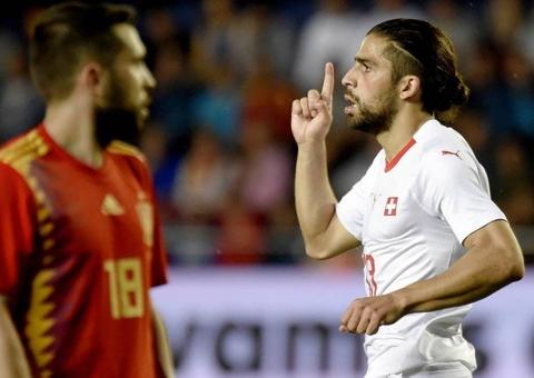 Rival do Brasil na estreia, Suíça arranca empate com a Espanha