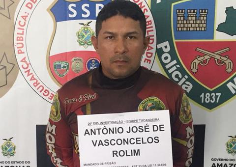 Suspeito de envolvimento com o tráfico e preso ao registrado BO em delegacia de Manaus 