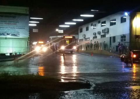 Após negociação polêmica, ônibus voltam a circular em Manaus