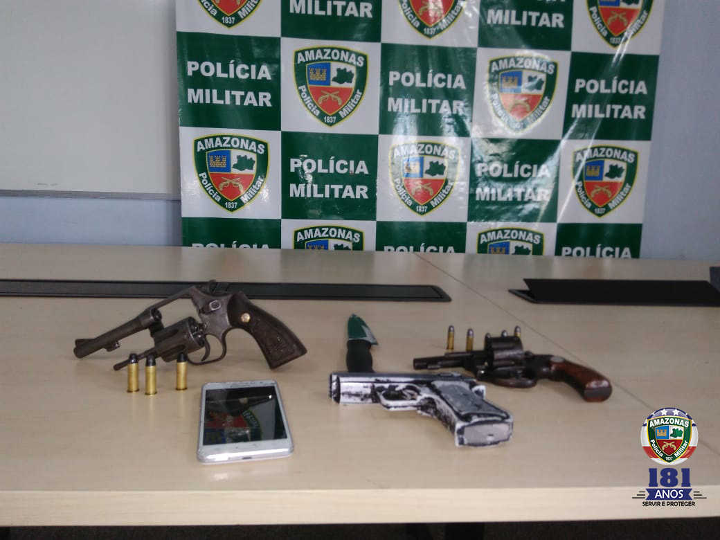 Dupla suspeita de roubo a loja é presa no Centro de Manaus 