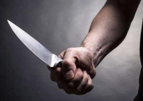 Professora é brutalmente assassinada com 26 facadas dentro de casa 