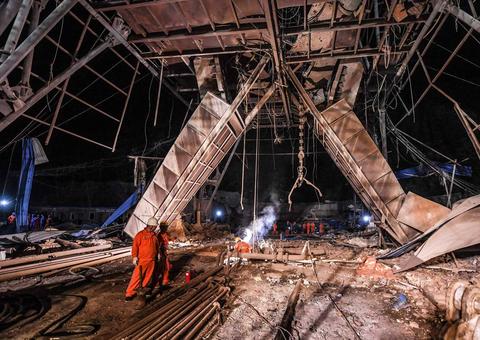 Explosão em mina deixa 11 mortos e dois desaparecidos na China