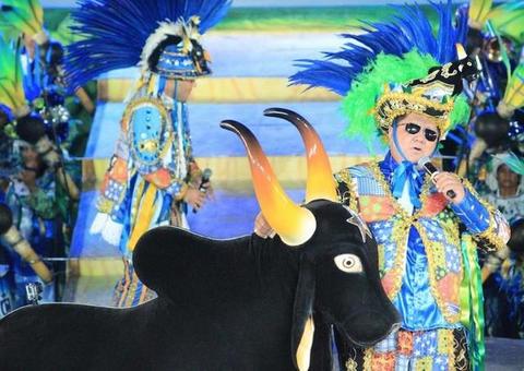 Manauara Magia Bumbá traz Caprichoso e Garantido a shopping de Manaus