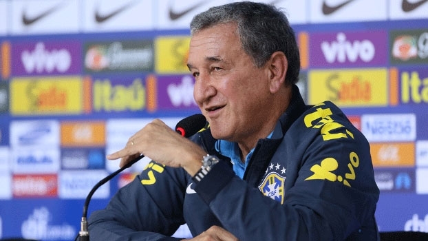 Parreira vai chefiar Grupo de Estudos Técnicos da Fifa na Copa
