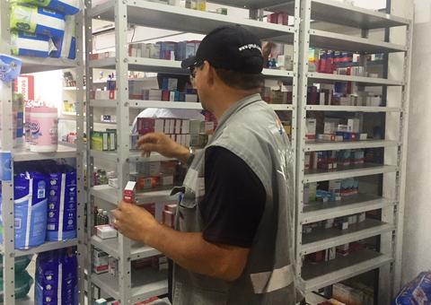 Visa interdita farmácia por funcionamento irregular na zona Leste de Manaus 