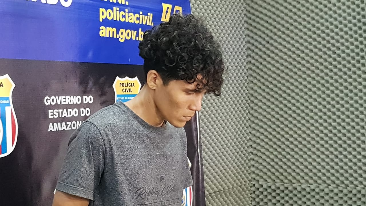 Suspeito de homicídio, homem é preso dirigindo carro roubado em Manaus