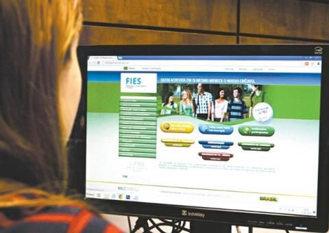 MEC aumenta teto de financiamento de mensalidades pelo Fies