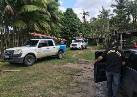 Flutuantes e estaleiro são flagrados com 'gato' de energia em Manaus