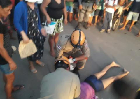 Colisão entre bicicleta elétrica e moto deixa adolescente ferida no Amazonas